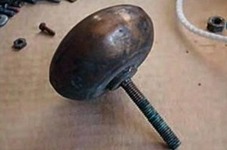 Как очистить дымоход печей и каминов от сажи своими руками